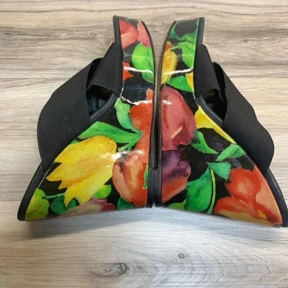 DONALD J PLINER Womens Sz 8 M Sabri Wedge Platform Sandals Black Tulipano Floral